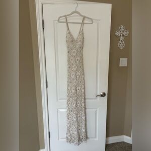 SHERRI HILL SIZE 2 PROM DRESS